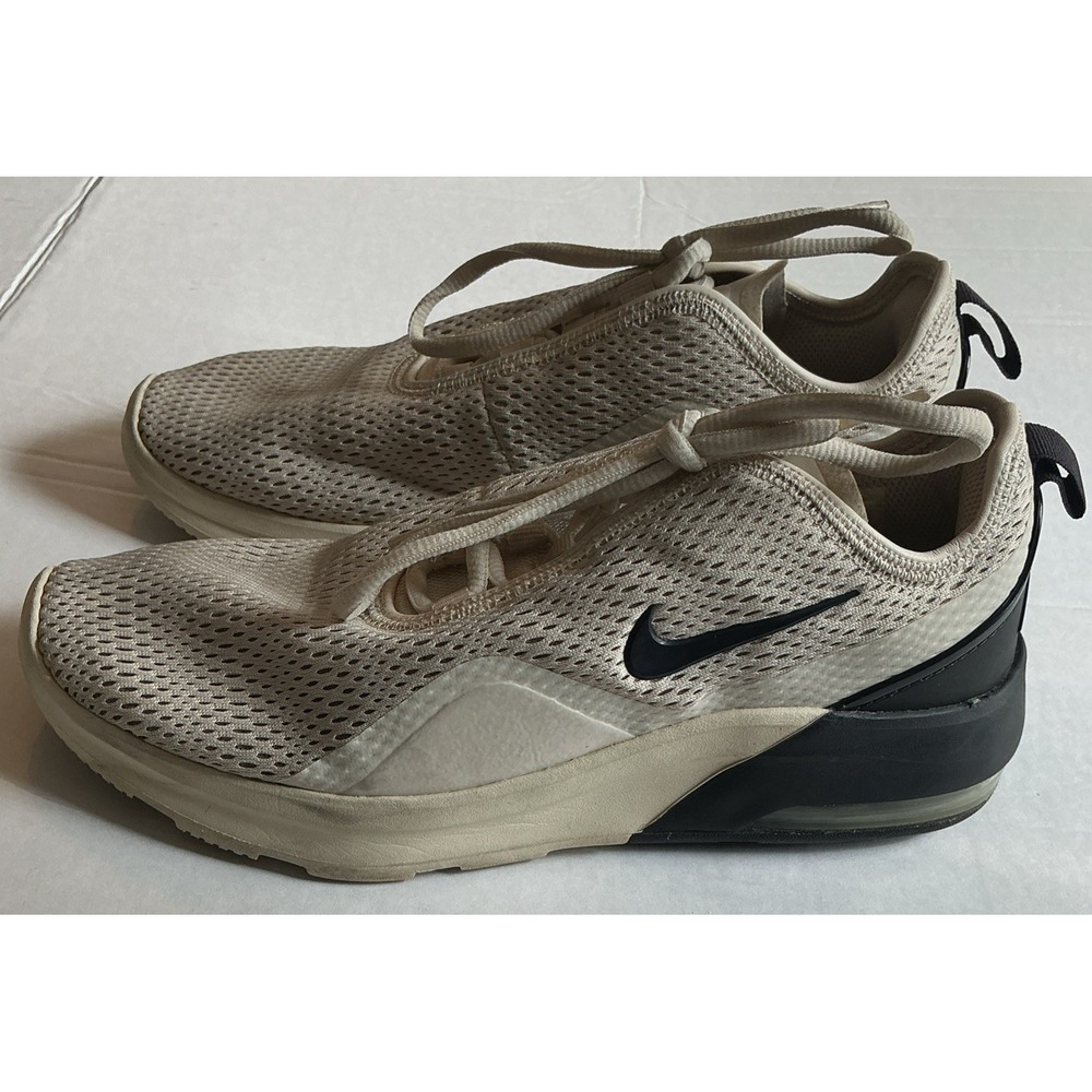 Nike Women's Air Max Motion 2 Mesh Running Shoes Beige & Black  US Size 8